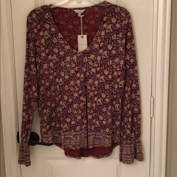 Lucky Brand Tops - Lucky Brand knit Shirt